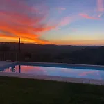 Luna Mit Garten, Terrasse Und Einen Atemberaubenden Blick Apartamento Terricciola