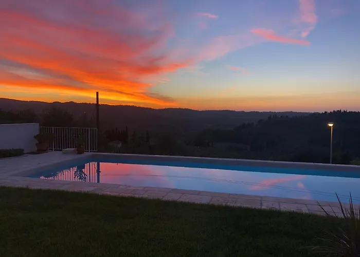 Luna Mit Garten, Terrasse Und Einen Atemberaubenden Blick アパート Terricciola